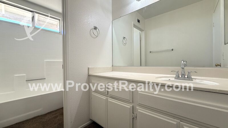 4 Bed, 2.5 Bath Victorville Home!!! property image
