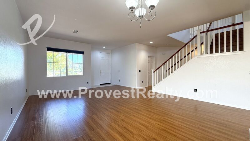 Big & Beautiful 5 Bedroom, 2.5 Bathroom Oak Hills Home!!! property image