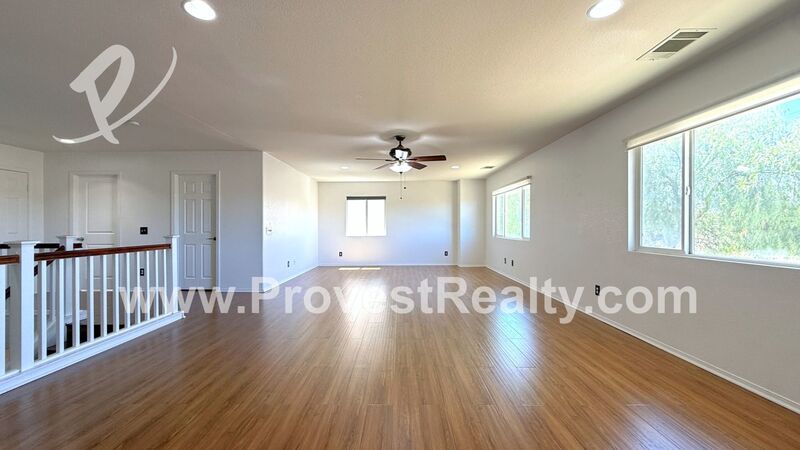 Big & Beautiful 5 Bedroom, 2.5 Bathroom Oak Hills Home!!! property image