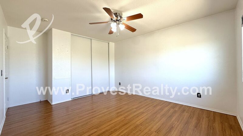 Big & Beautiful 5 Bedroom, 2.5 Bathroom Oak Hills Home!!! property image