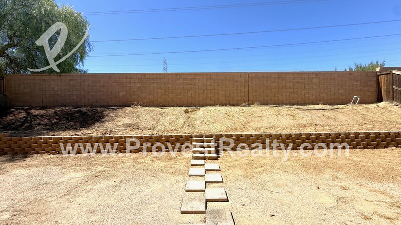 Big & Beautiful 5 Bedroom, 2.5 Bathroom Oak Hills Home!!! property image
