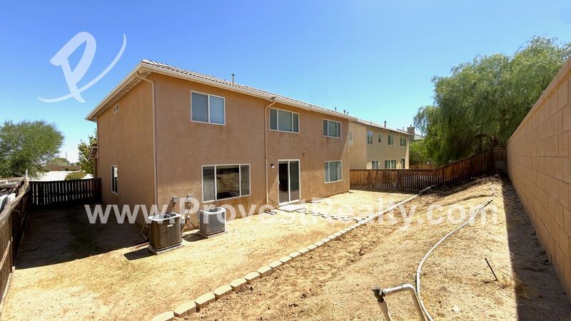 Big & Beautiful 5 Bedroom, 2.5 Bathroom Oak Hills Home!!! property image